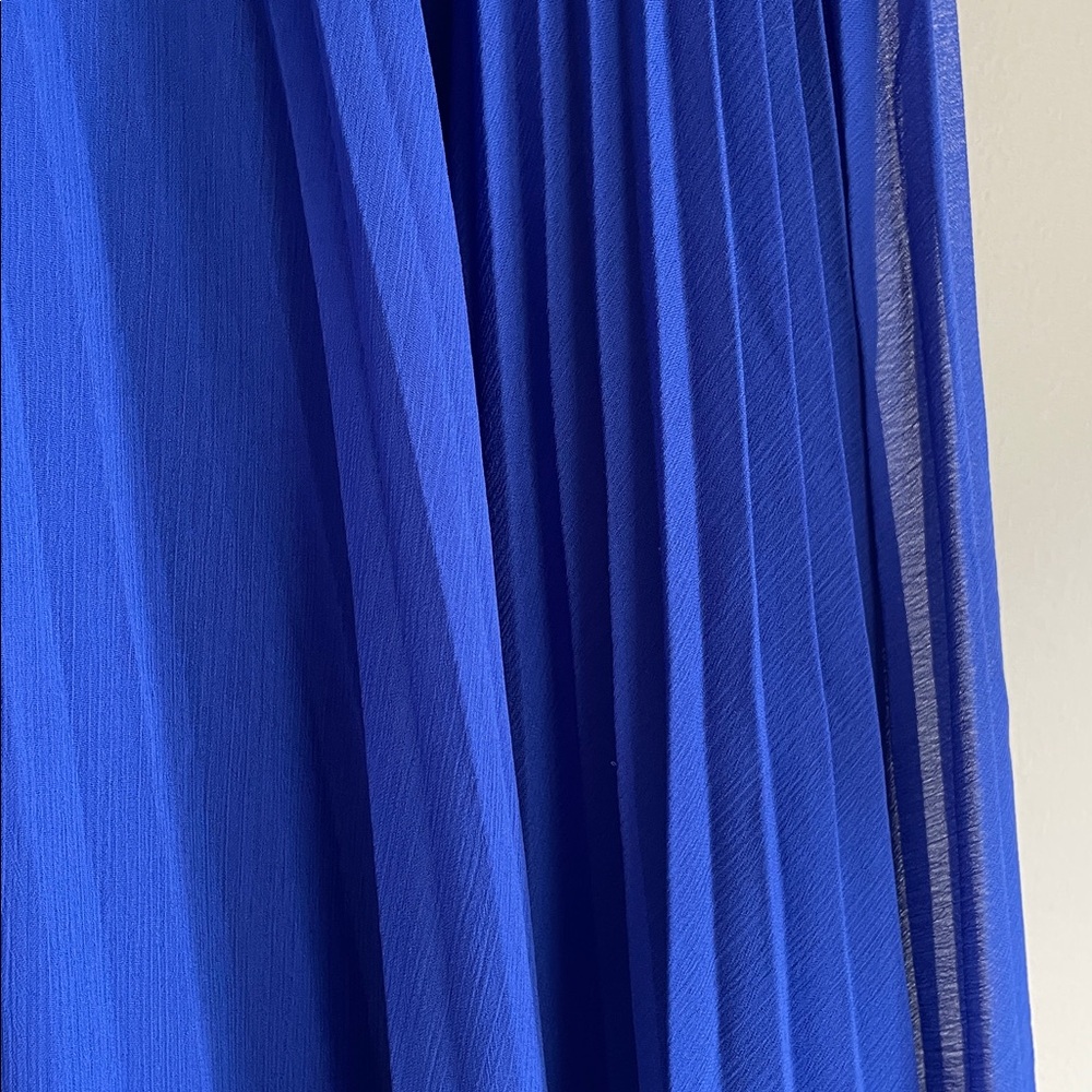 Alice + Olivia Royal Blue Pleated Maxi Skirt - Picture 2 of 8